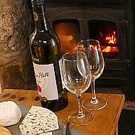 Open all year - enjoy a cosy winter break in this Dartmoor cottage